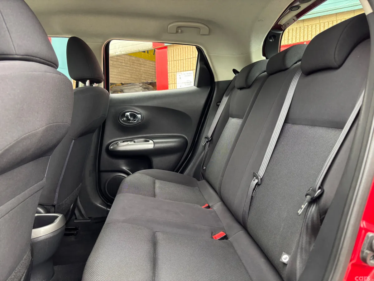 Nissan Juke SUV, Diesel, 2013, Red