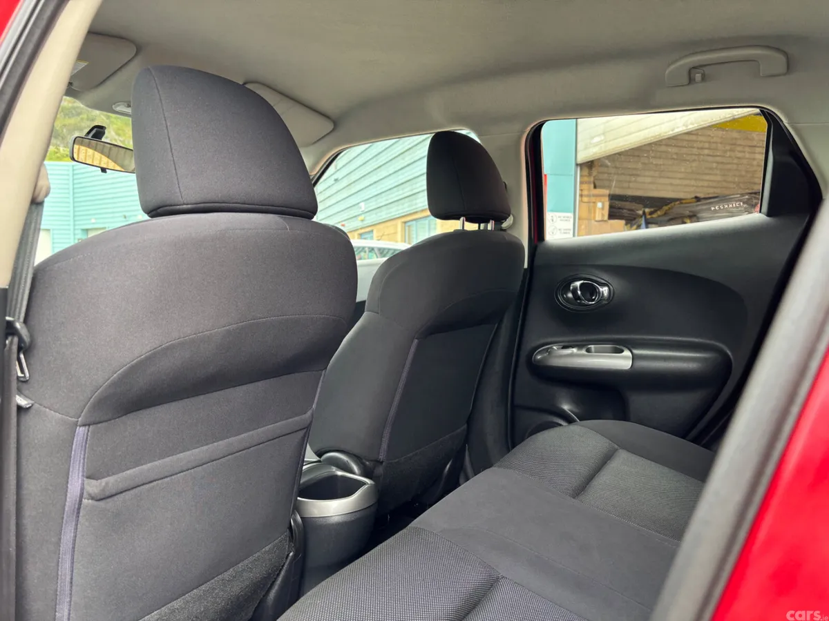 Nissan Juke SUV, Diesel, 2013, Red