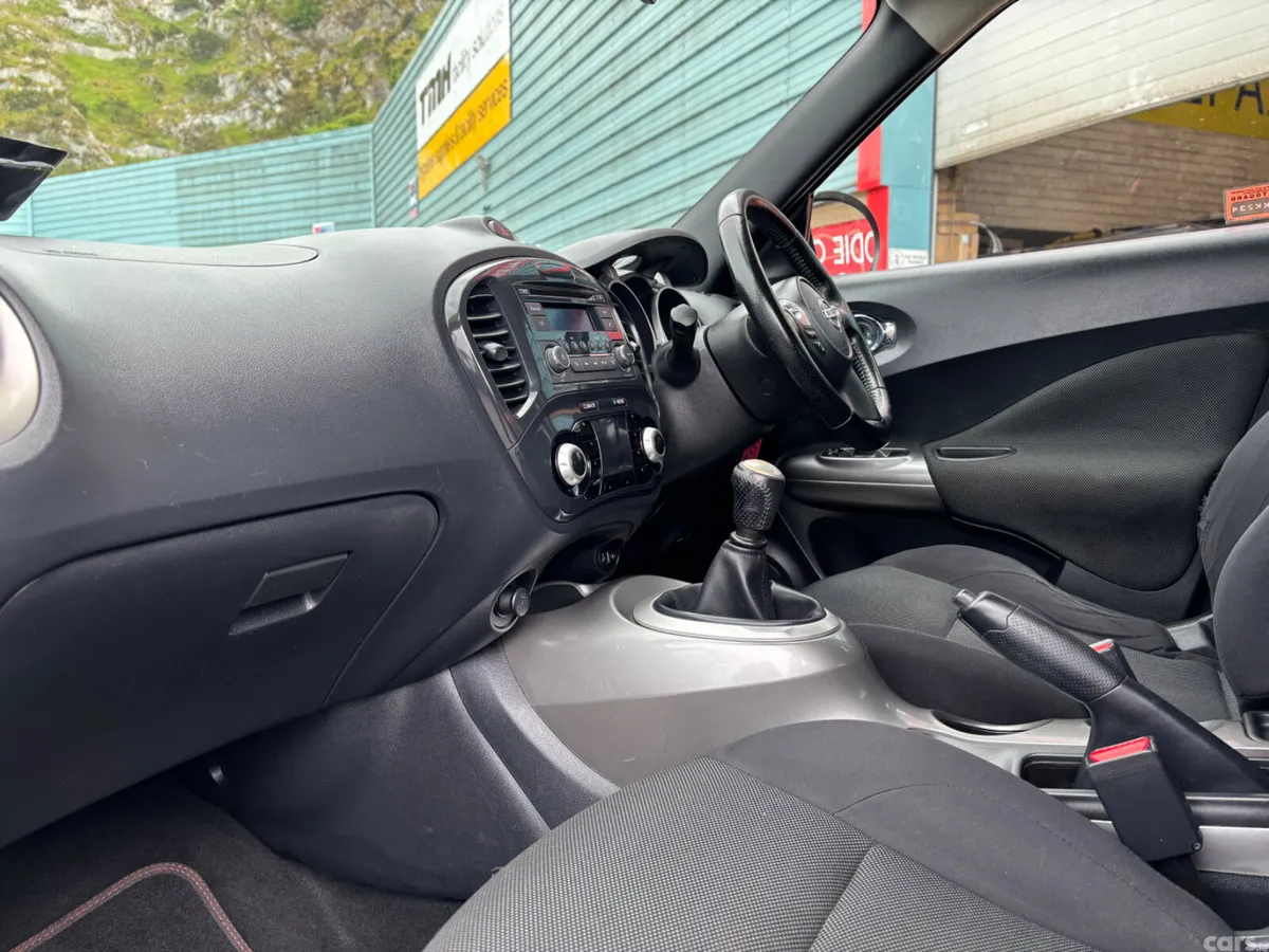 Nissan Juke SUV, Diesel, 2013, Red