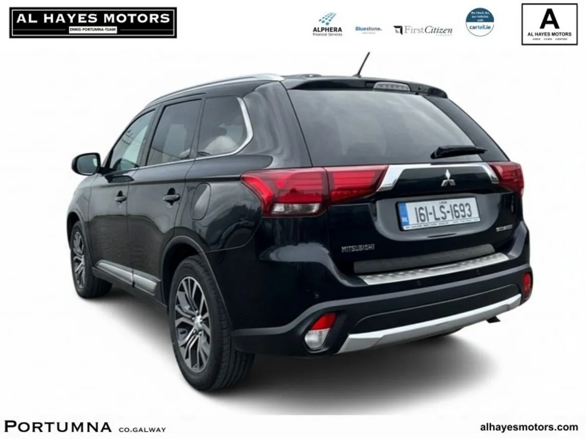 Mitsubishi Outlander SUV, Diesel, 2016, Black
