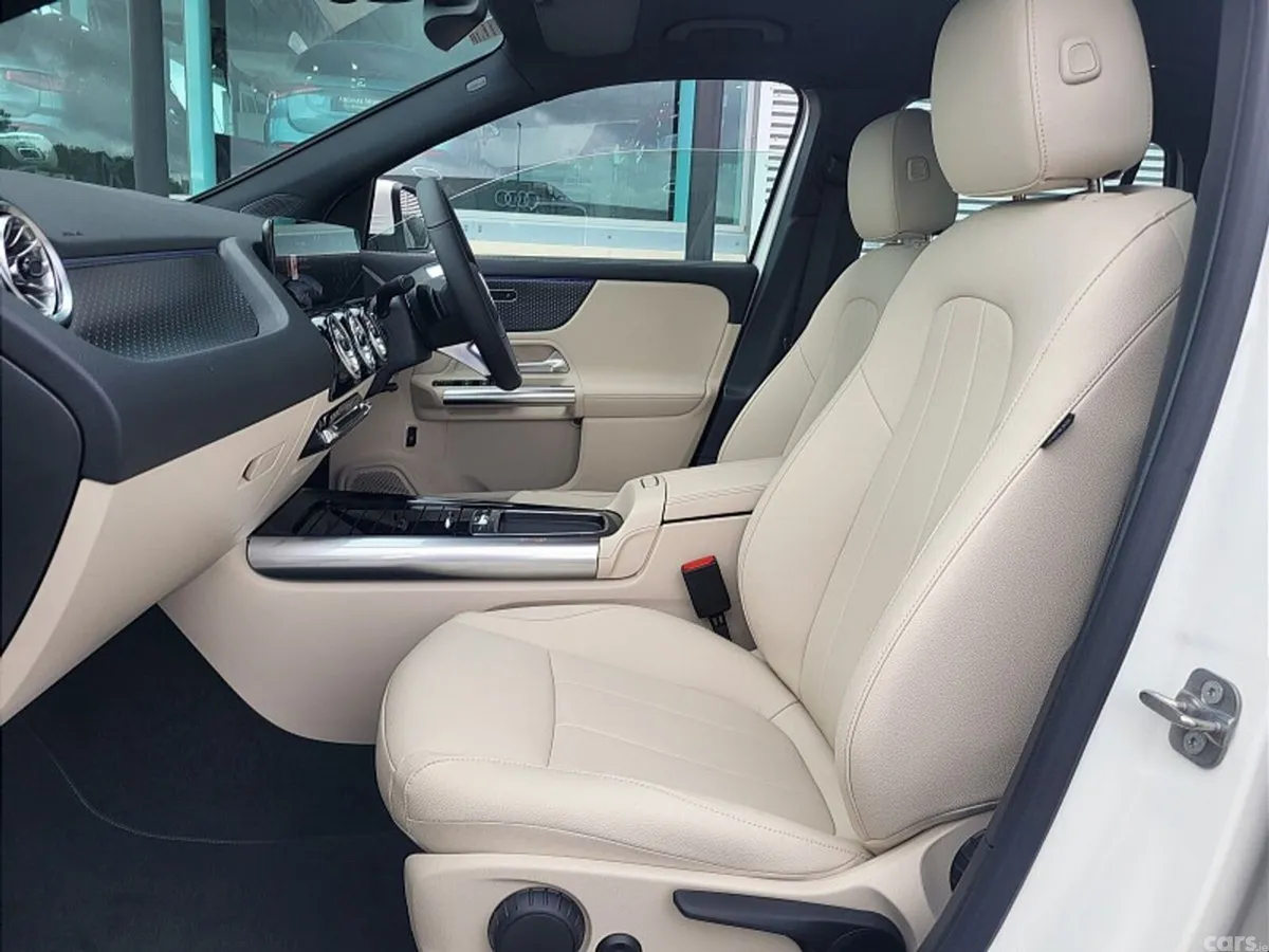 Mercedes-Benz GLA SUV, Diesel, 2027, White