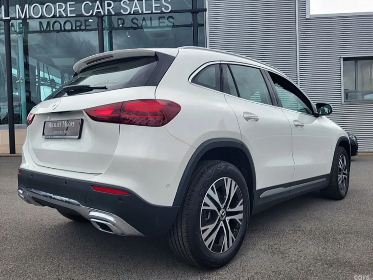 Mercedes-Benz GLA SUV, Diesel, 2027, White