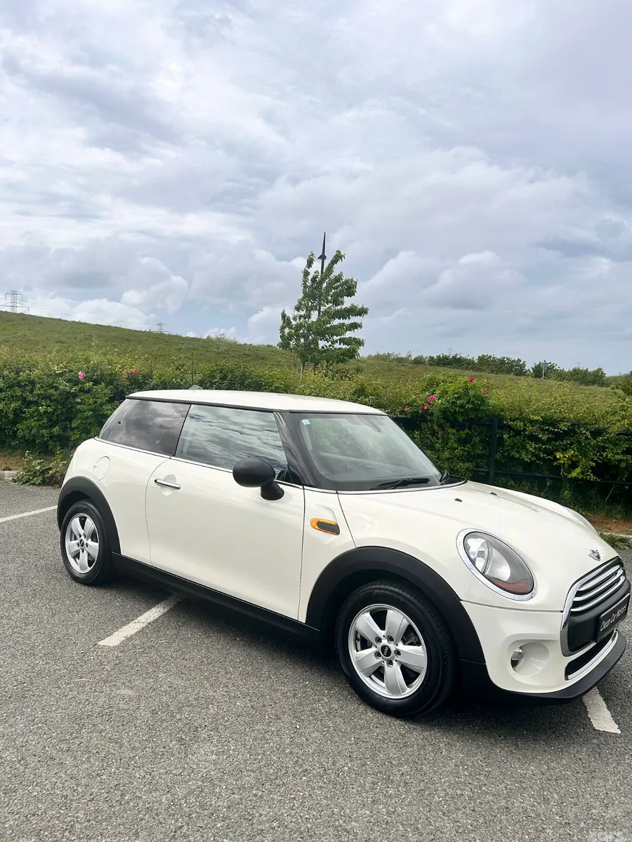 Mini Mini Hatchback, Petrol, 2015, White
