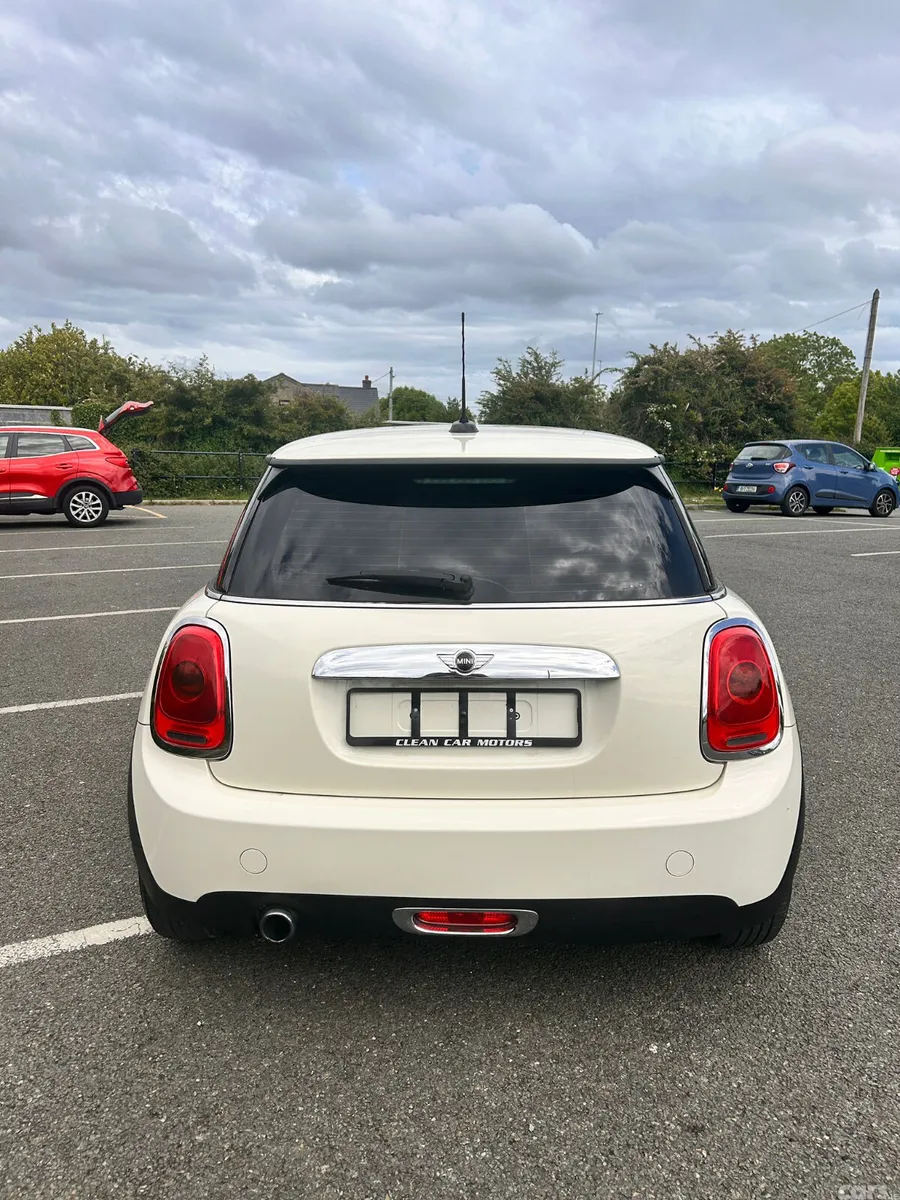 Mini Mini Hatchback, Petrol, 2015, White