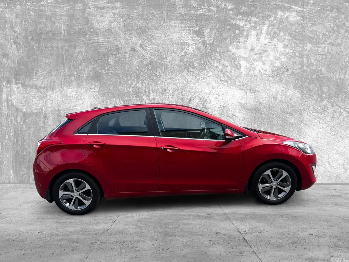 Hyundai i30 Hatchback, Diesel, 2016, Red