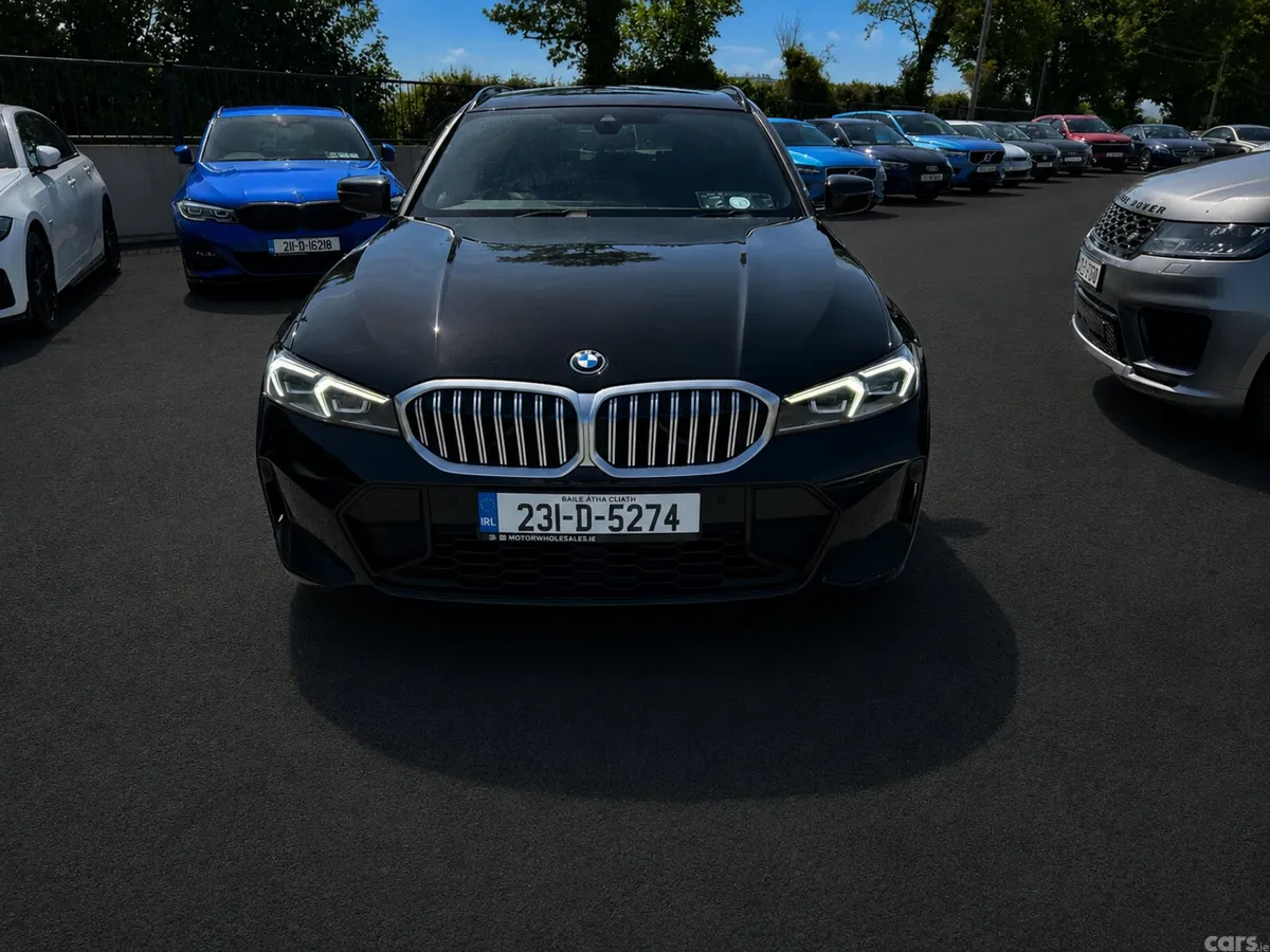 BMW 3-Series Estate, Petrol Plug-in Hybrid, 2023, Black