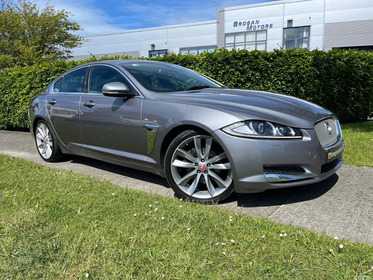 Jaguar XF Saloon, Diesel, 2015, Grey