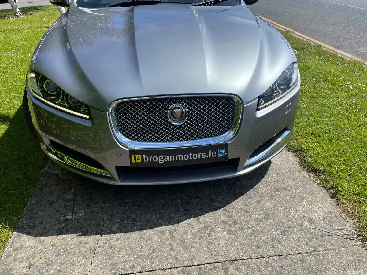 Jaguar XF Saloon, Diesel, 2015, Grey