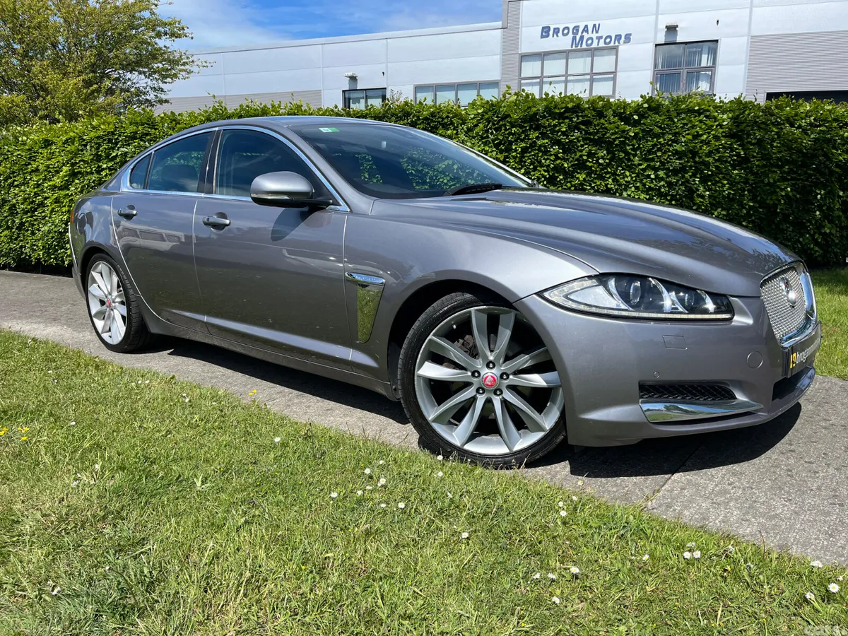 Jaguar XF Saloon, Diesel, 2015, Grey