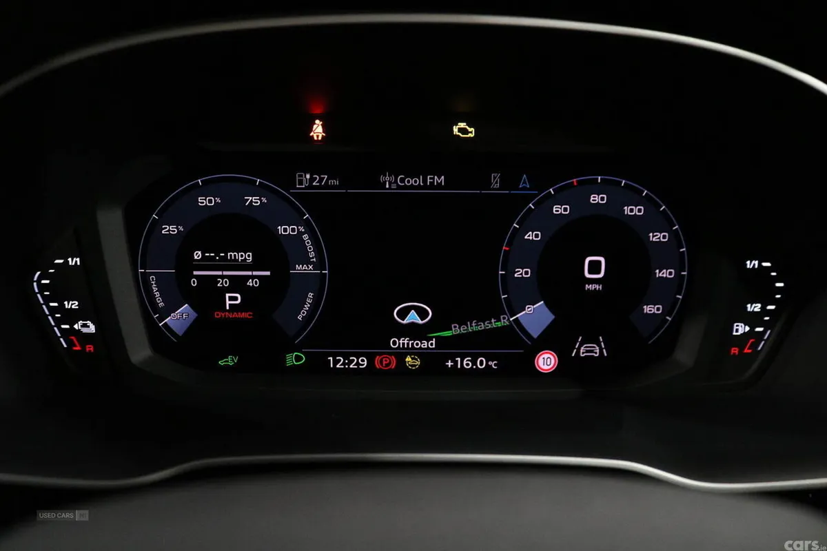 Audi Q3 SUV, Petrol Hybrid, 2023, Grey