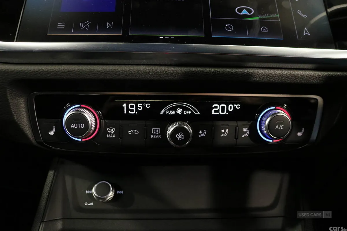 Audi Q3 SUV, Petrol Hybrid, 2023, Grey