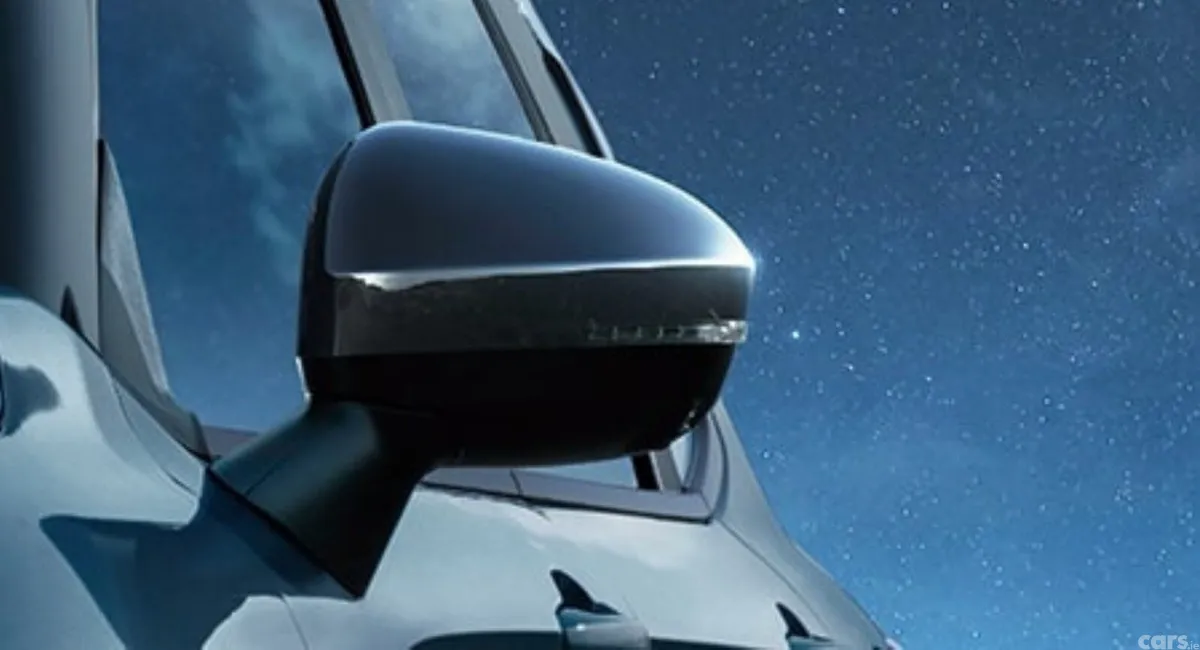Mitsubishi Outlander SUV, Petrol Plug-in Hybrid, 2023, White