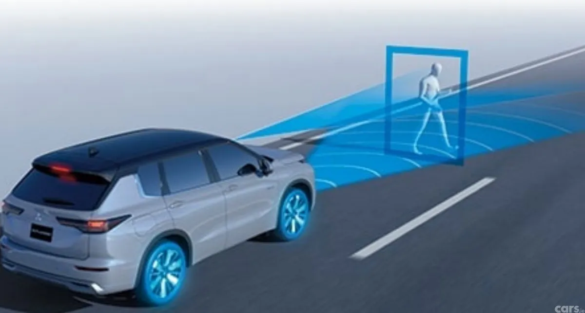 Mitsubishi Outlander SUV, Petrol Plug-in Hybrid, 2023, White