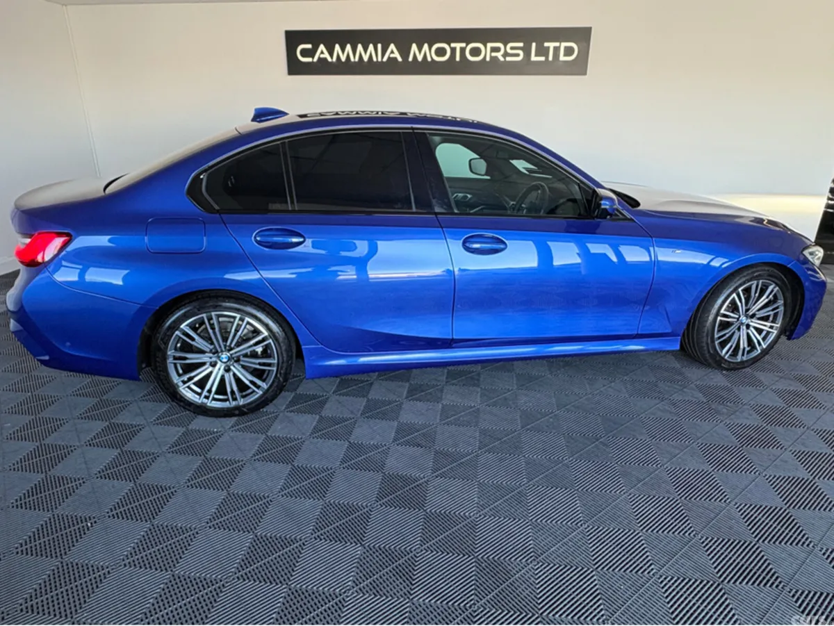 BMW 3-Series Saloon, Diesel, 2021, Blue