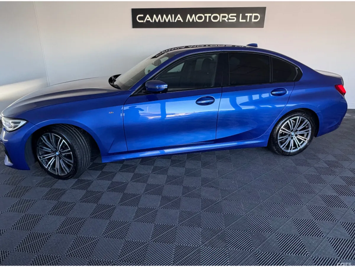 BMW 3-Series Saloon, Diesel, 2021, Blue