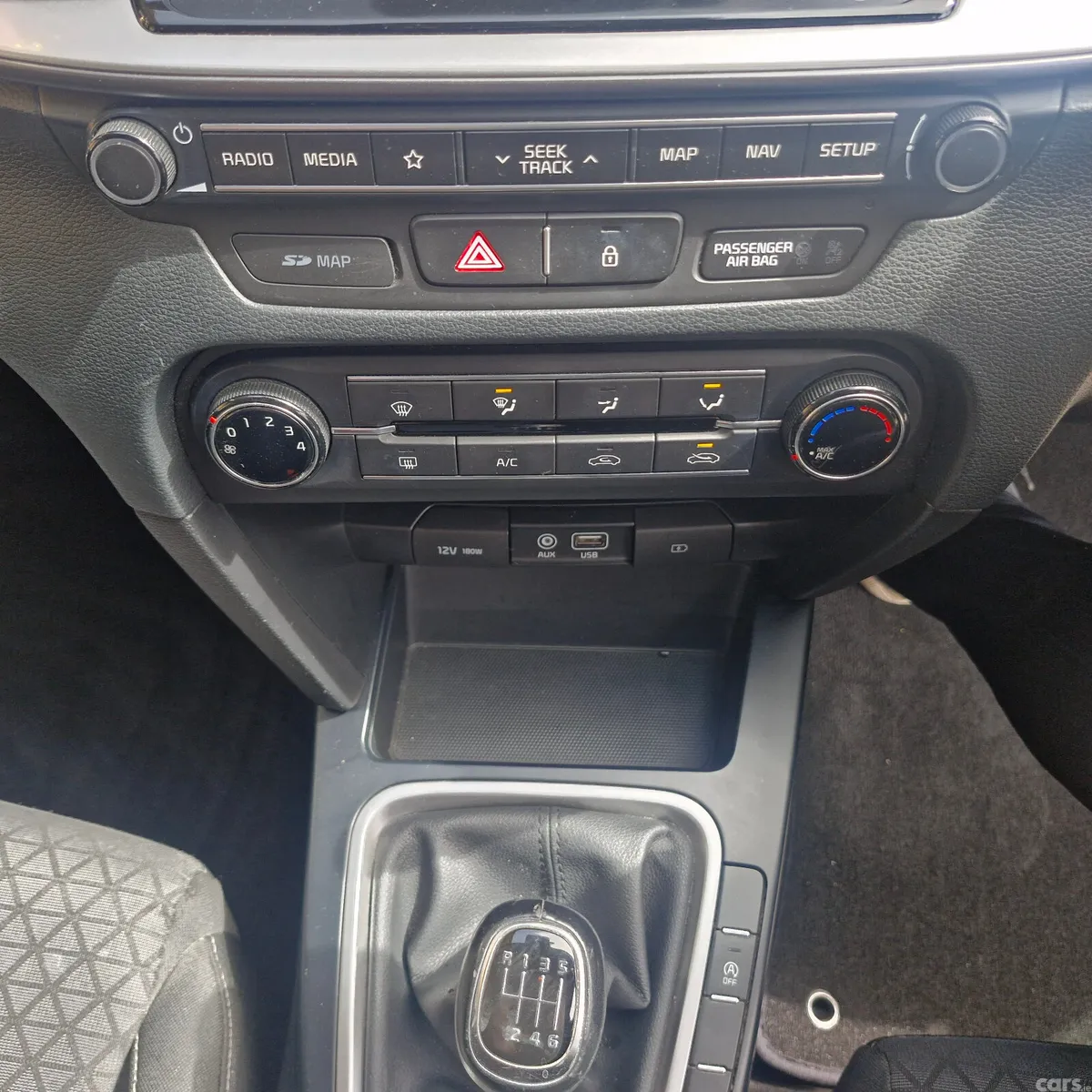 Kia Ceed Hatchback, Diesel, 2019, White