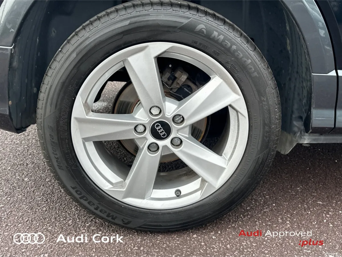 Audi Q2 Estate, Petrol, 2021, Black