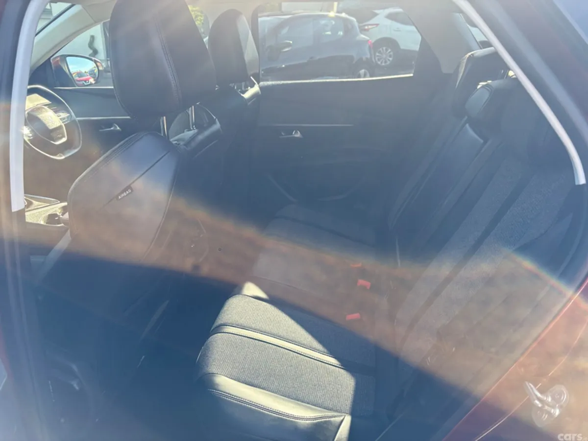Peugeot 3008 MPV, Diesel, 2017, Brown