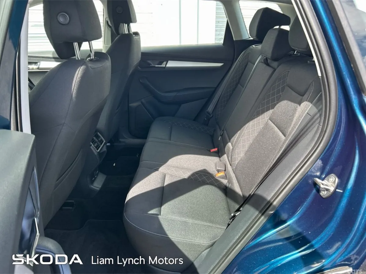 Skoda Karoq SUV, Diesel, 2021, Blue