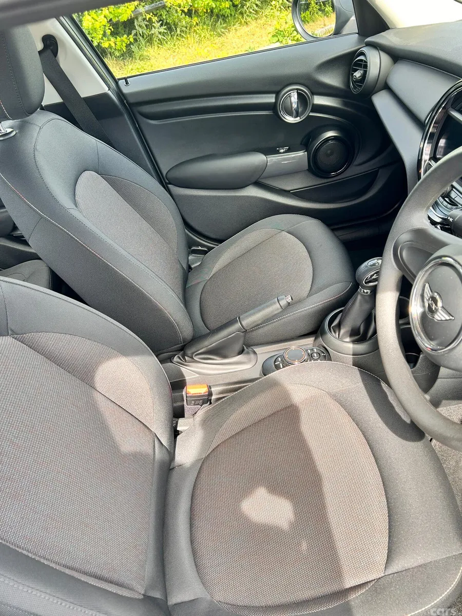 Mini One Hatchback, Petrol, 2018, Grey