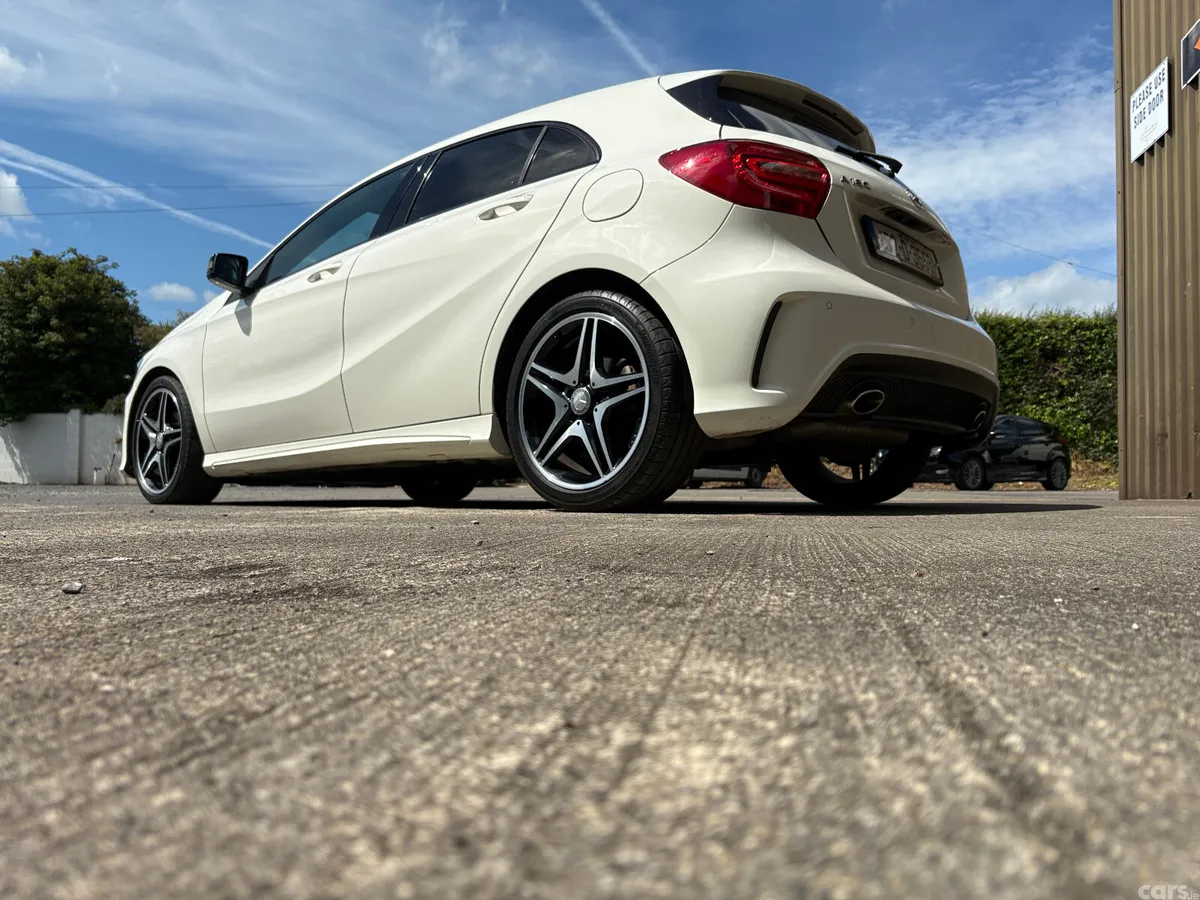 Mercedes-Benz A-Class Hatchback, Petrol, 2015, White