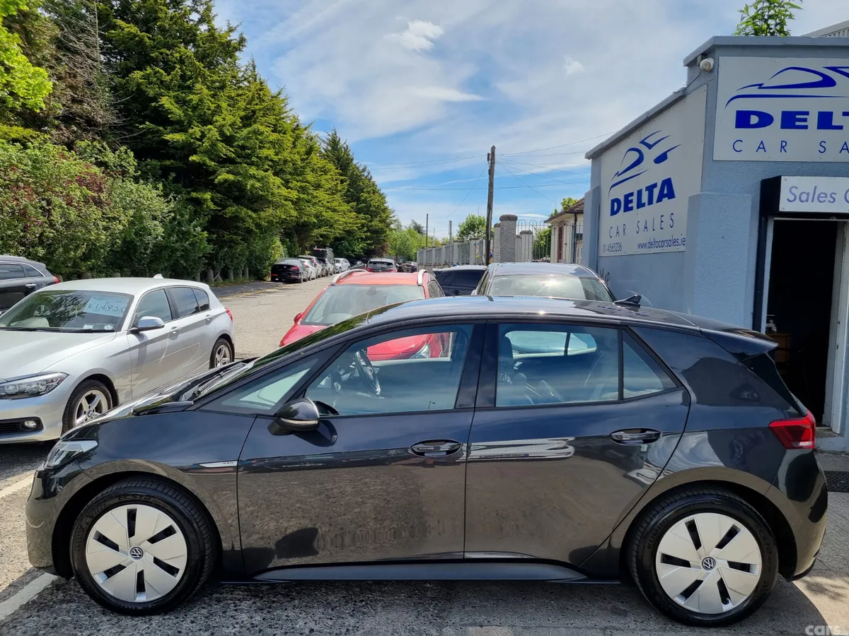 Volkswagen ID.3 Hatchback, Electric, 2023, Grey