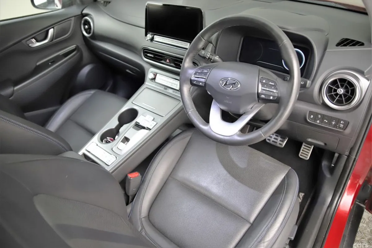 Hyundai KONA SUV, Electric, 2023, Red