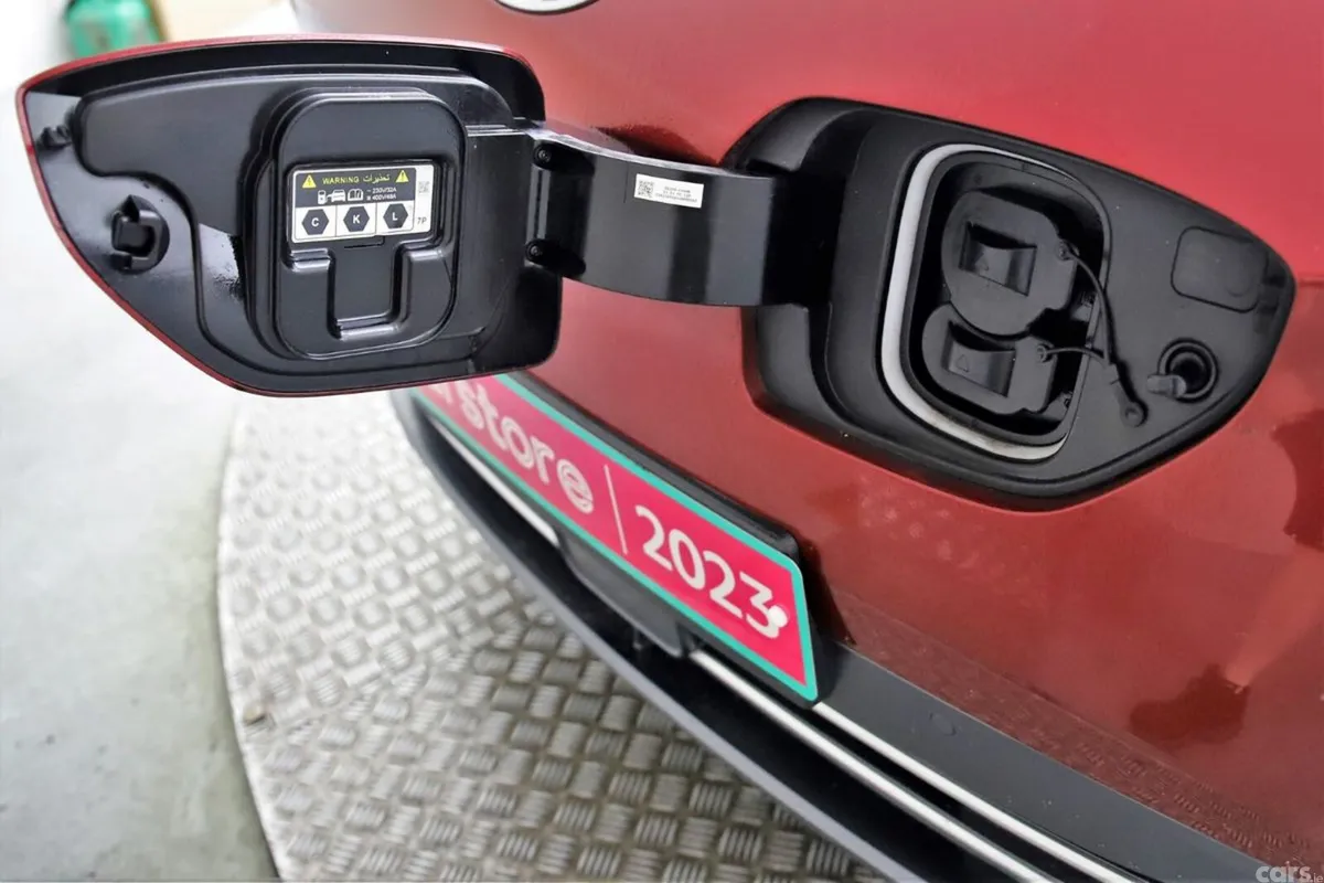 Hyundai KONA SUV, Electric, 2023, Red