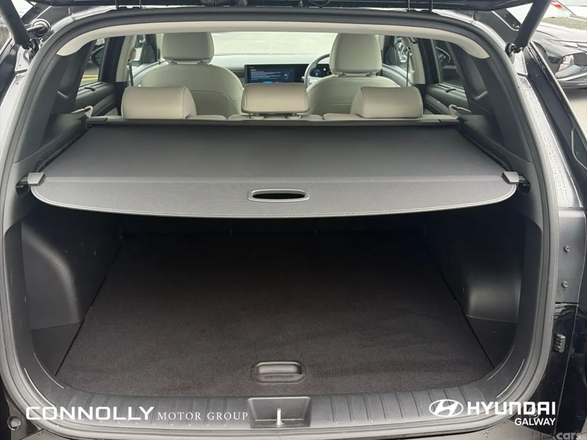 Hyundai Tucson SUV, Petrol Plug-in Hybrid, 2025, Black