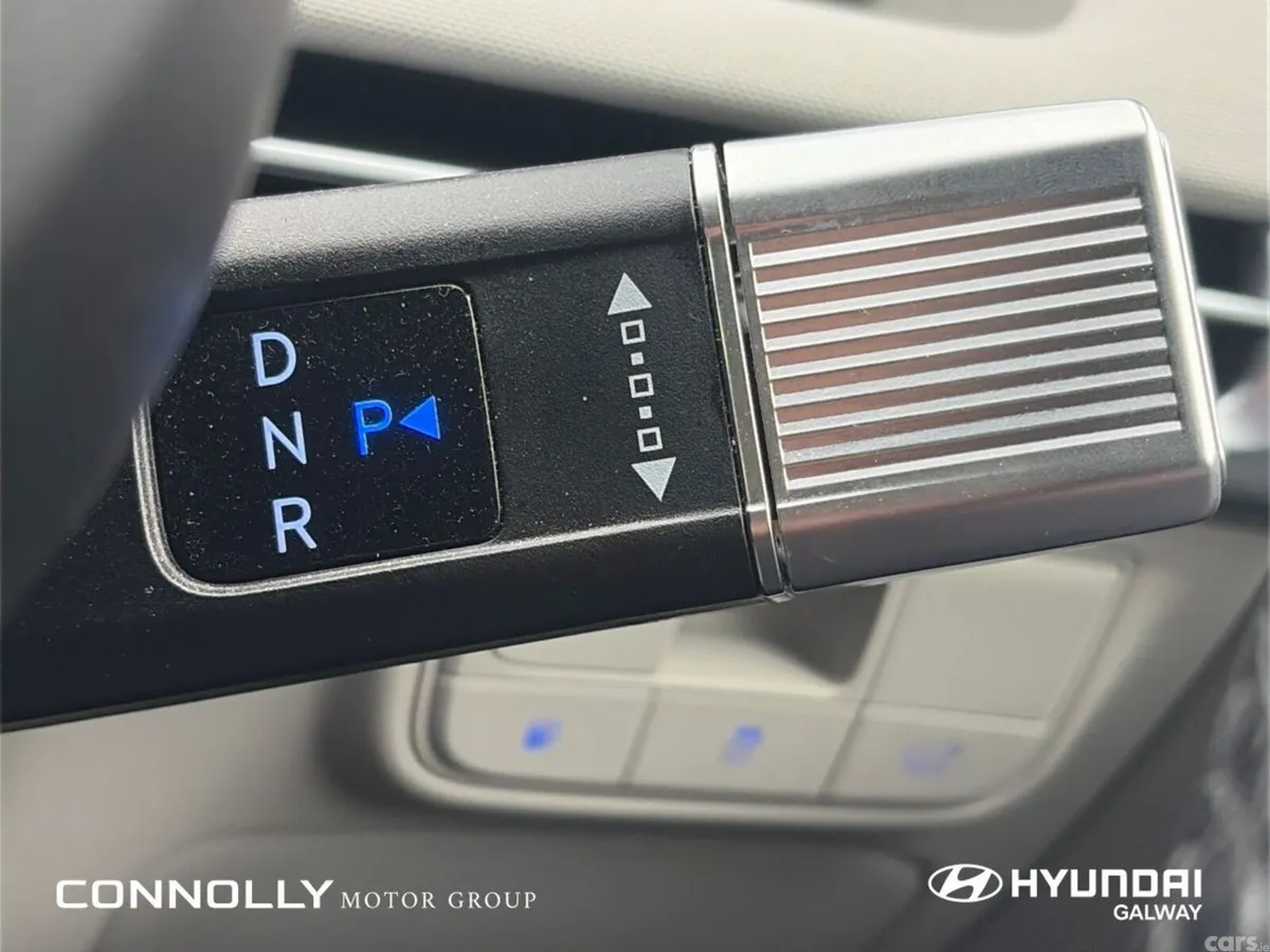 Hyundai Tucson SUV, Petrol Plug-in Hybrid, 2025, Black