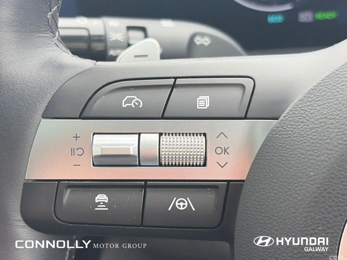 Hyundai Tucson SUV, Petrol Plug-in Hybrid, 2025, Black