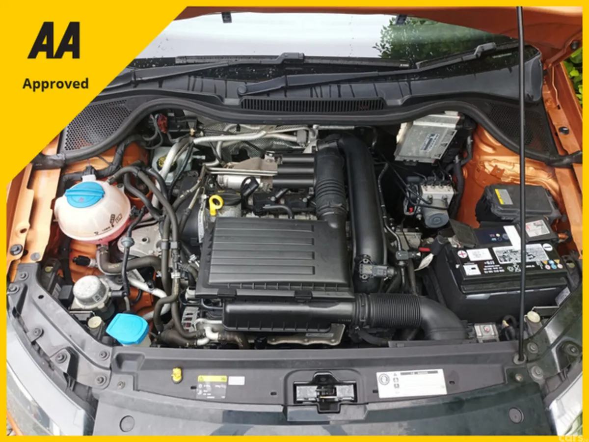 Volkswagen Polo Hatchback, Petrol, 2017, Orange