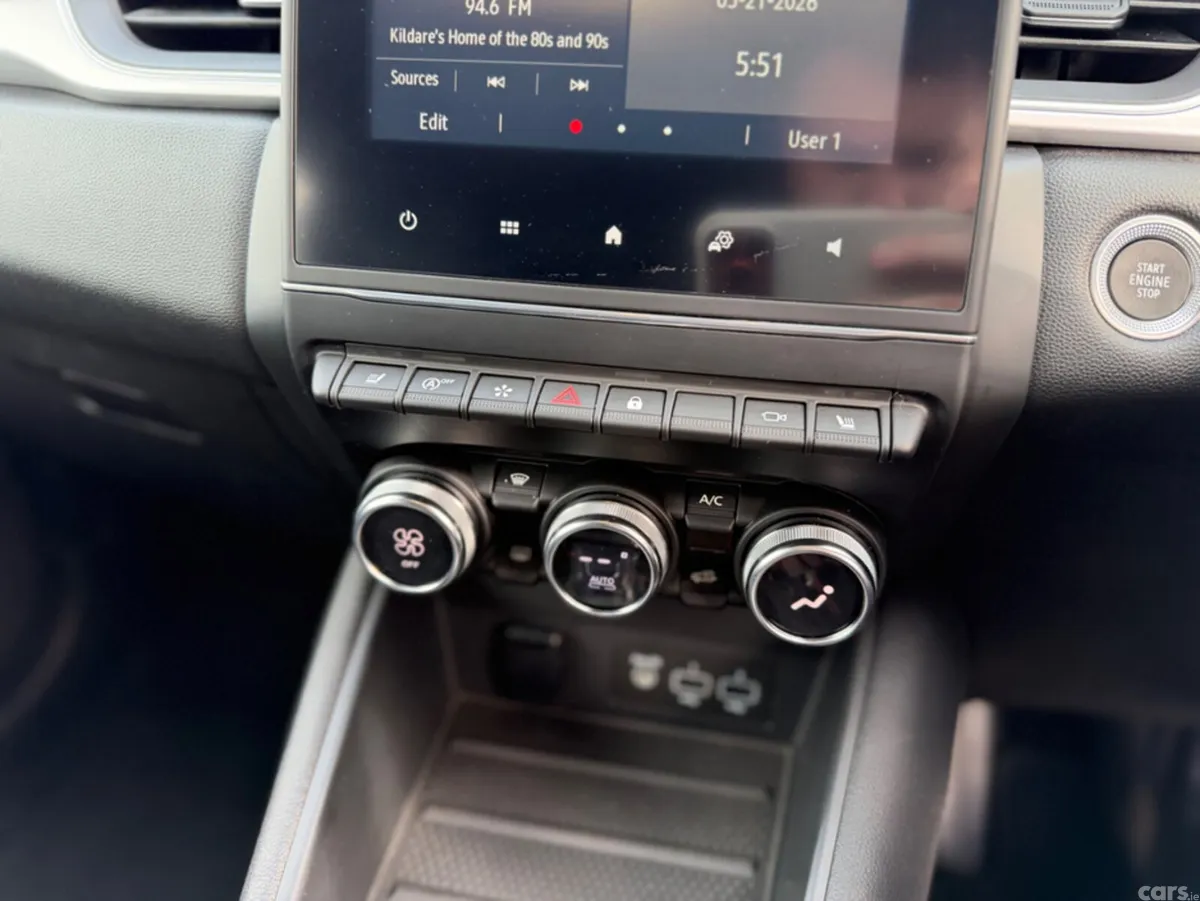 Renault Captur SUV, Petrol, 2021, Red