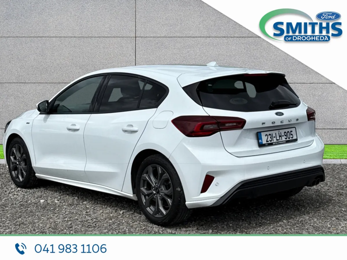 Ford Focus Hatchback, Petrol Hybrid, 2023, White