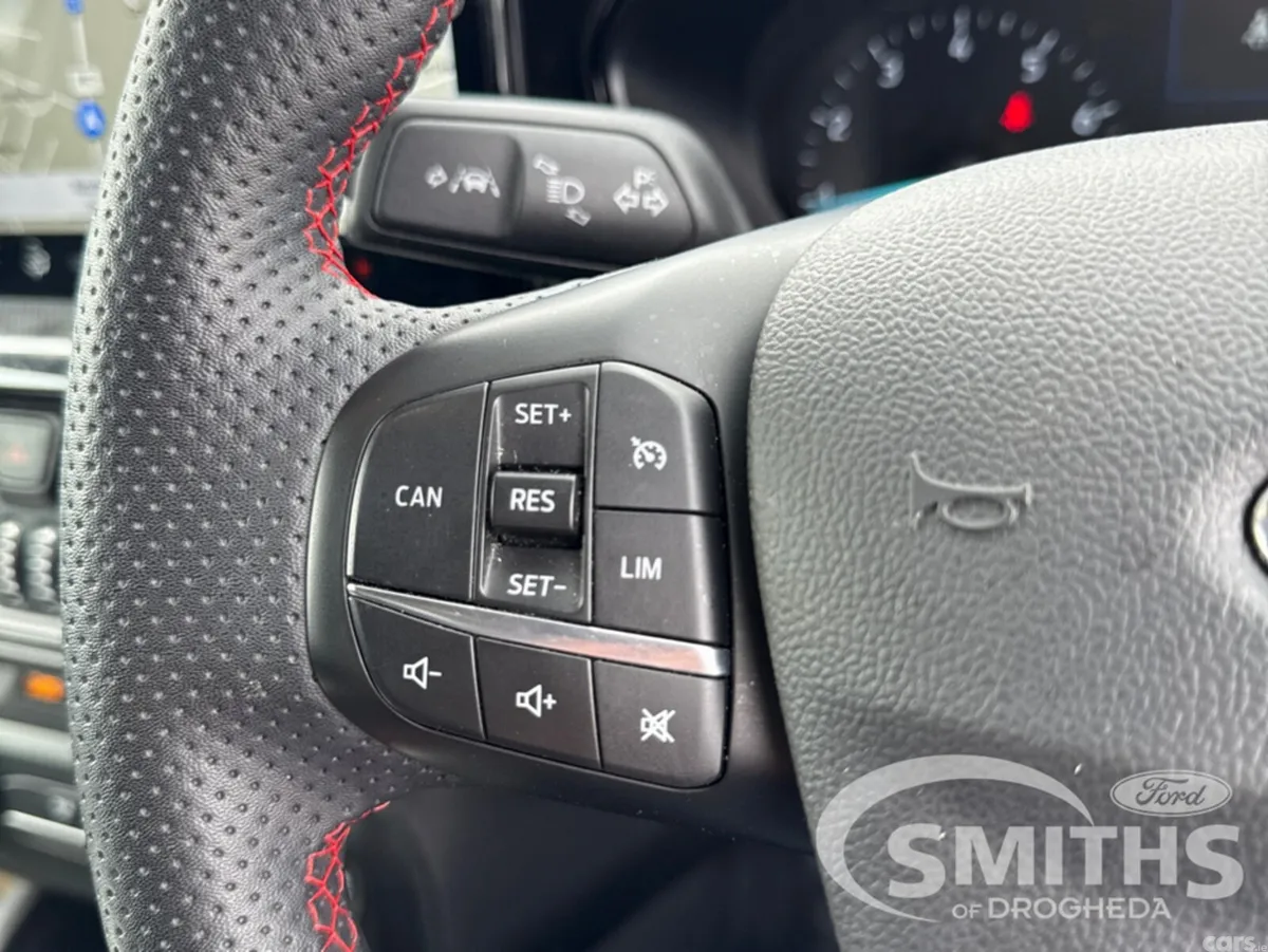Ford Focus Hatchback, Petrol Hybrid, 2023, White