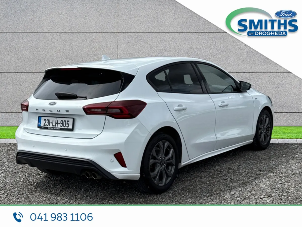 Ford Focus Hatchback, Petrol Hybrid, 2023, White
