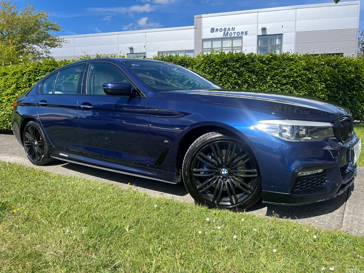 BMW 5-Series Saloon, Petrol Hybrid, 2017, Blue