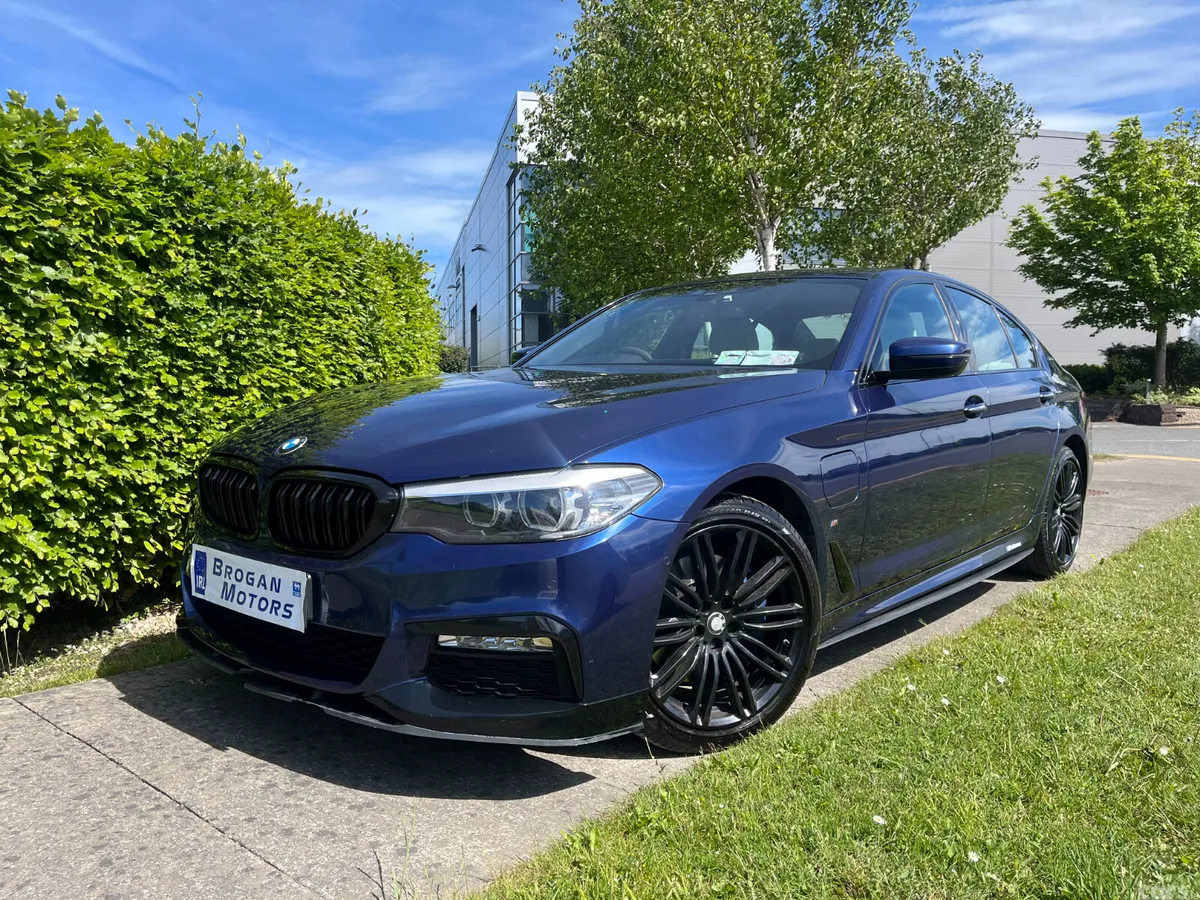 BMW 5-Series Saloon, Petrol Hybrid, 2017, Blue