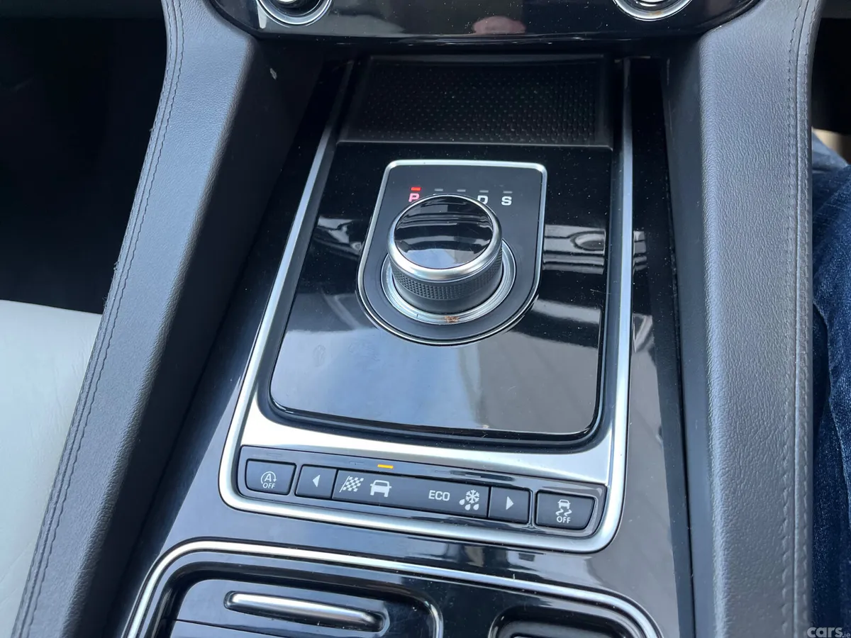 Jaguar F-Pace SUV, Diesel, 2020, Black