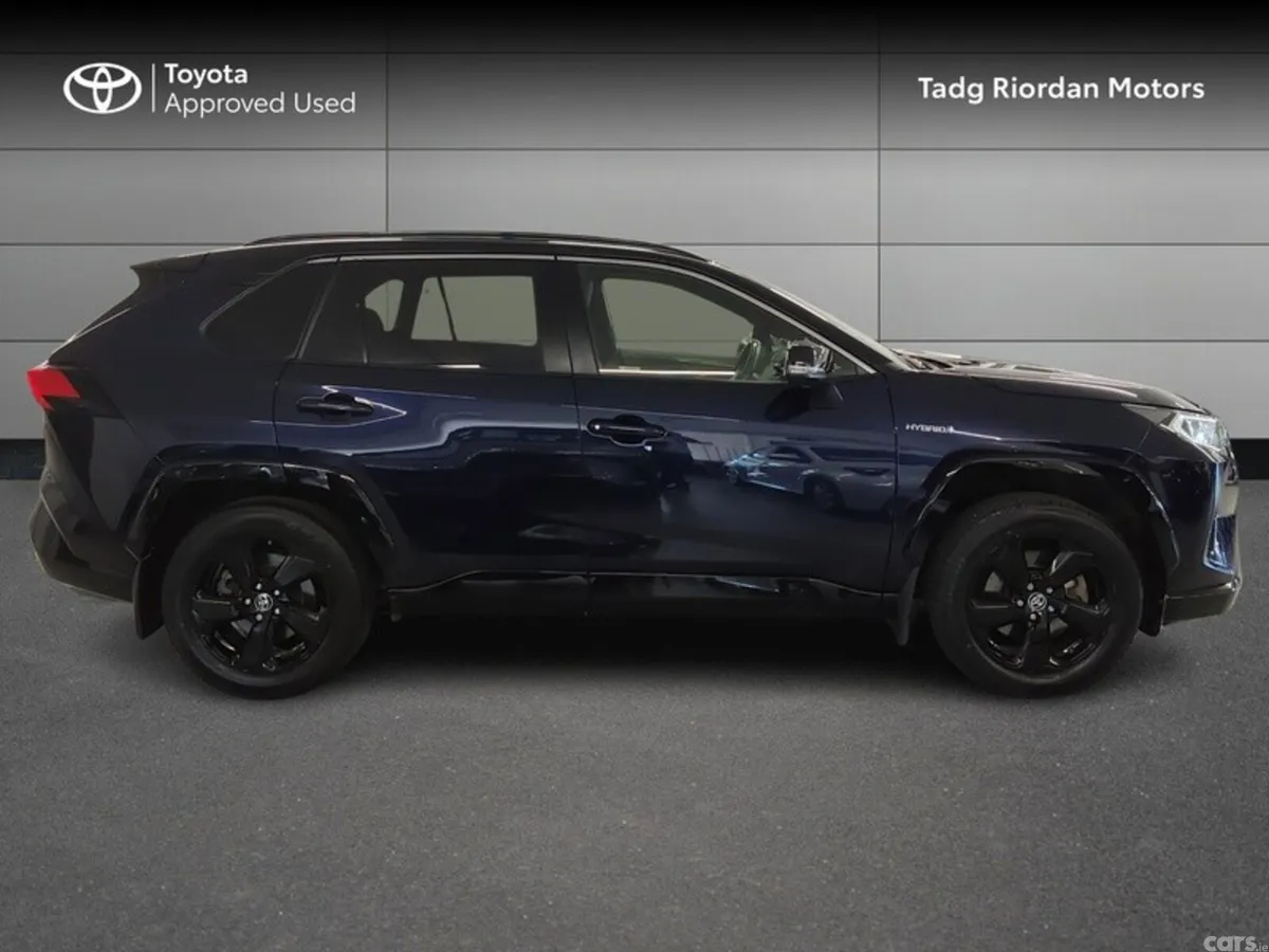 Toyota RAV4 SUV, Petrol Hybrid, 2022, Blue