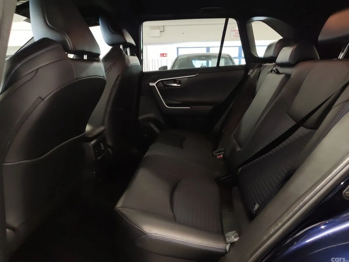 Toyota RAV4 SUV, Petrol Hybrid, 2022, Blue