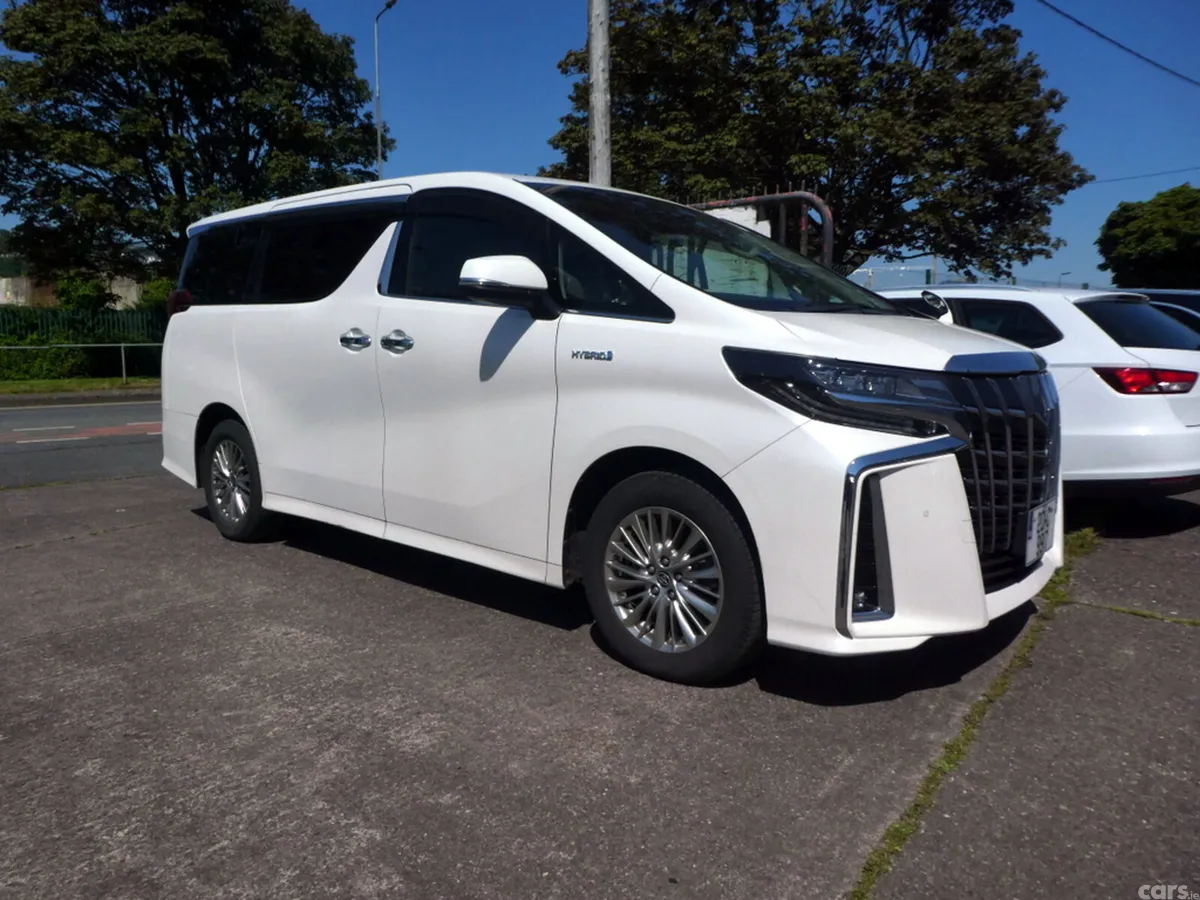 Toyota Alphard MPV, Petrol, 2020, White