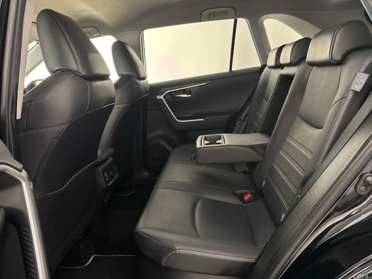 Toyota RAV4 SUV, Petrol Hybrid, 2022, Black