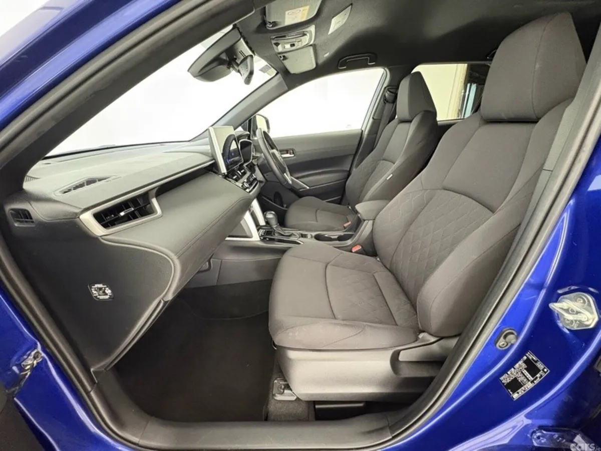 Toyota Corolla Cross SUV, Petrol Hybrid, 2024, Blue