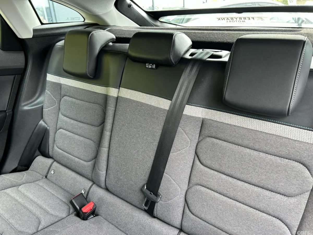 Citroen C4 Hatchback, Petrol, 2022, Grey
