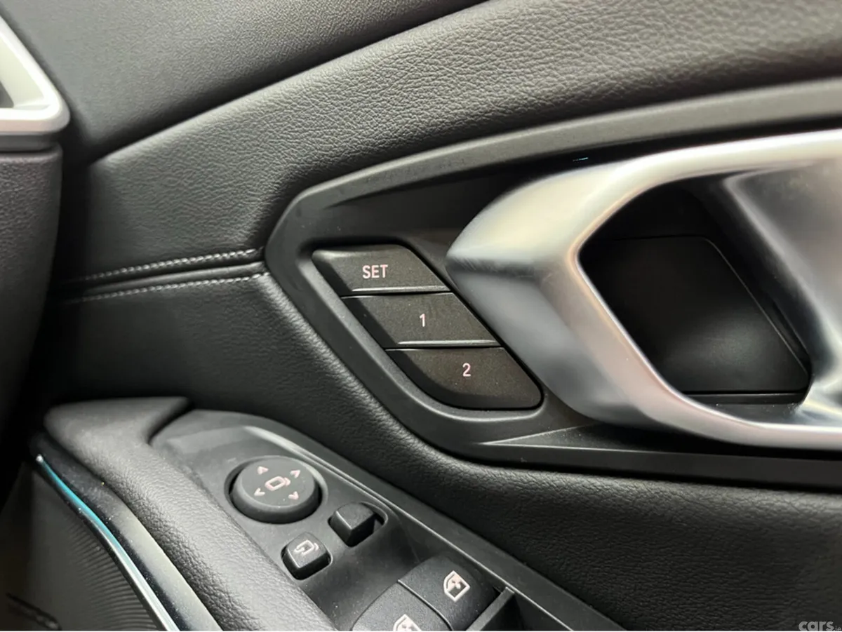 BMW 3-Series Saloon, Petrol Plug-in Hybrid, 2025, Black