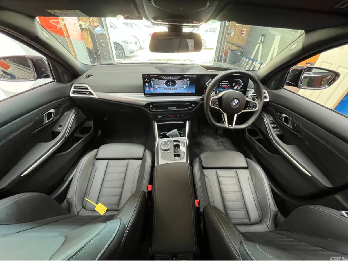 BMW 3-Series Saloon, Petrol Plug-in Hybrid, 2025, Black