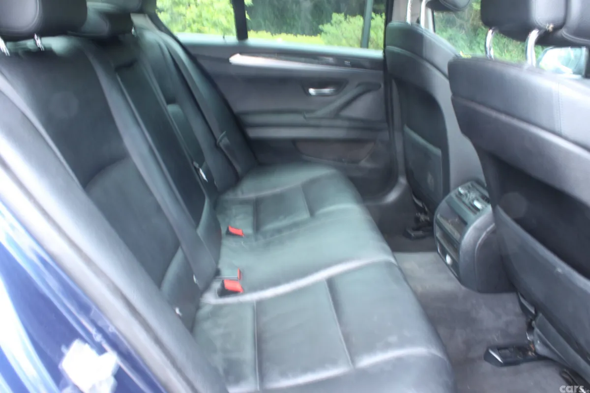 BMW 5-Series Saloon, Diesel, 2011, Blue