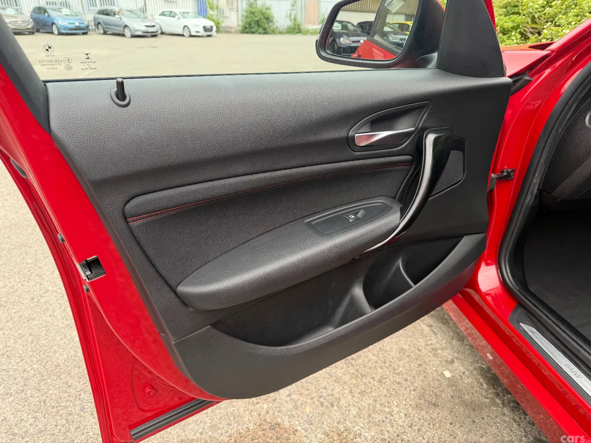 BMW 1-Series Hatchback, Diesel, 2018, Red