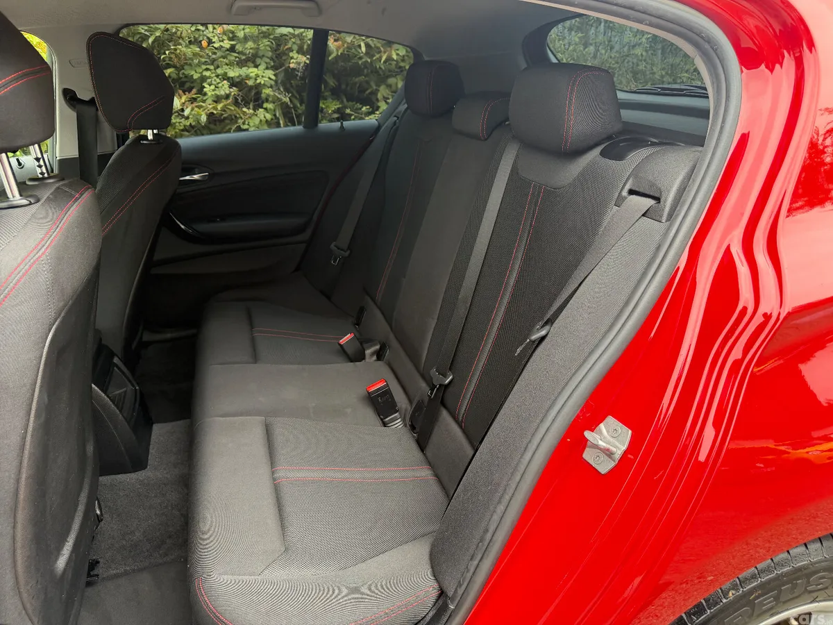 BMW 1-Series Hatchback, Diesel, 2018, Red